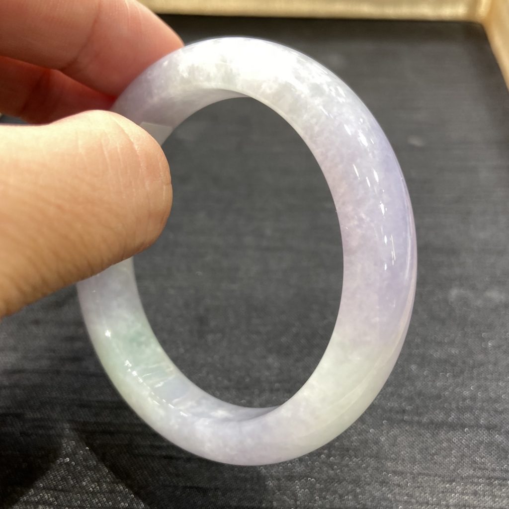 一件翡翠