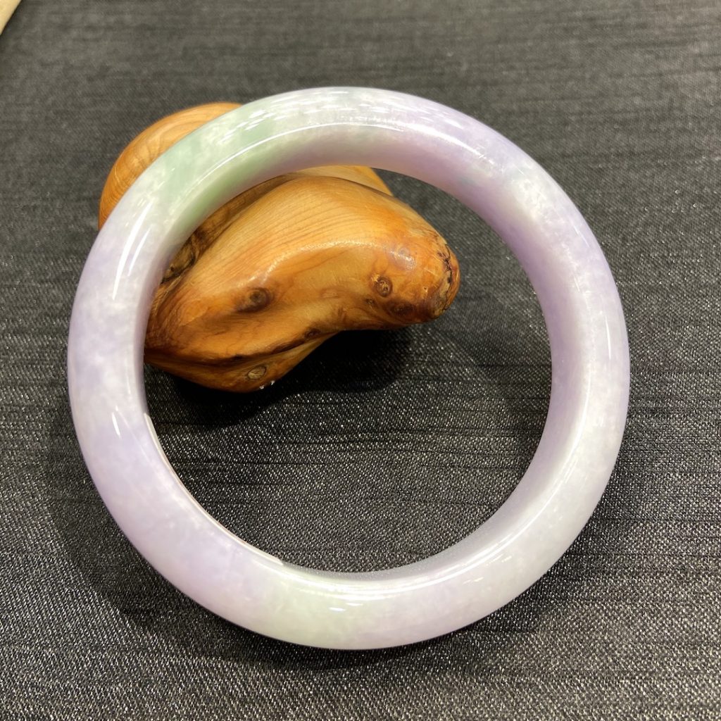 一件翡翠