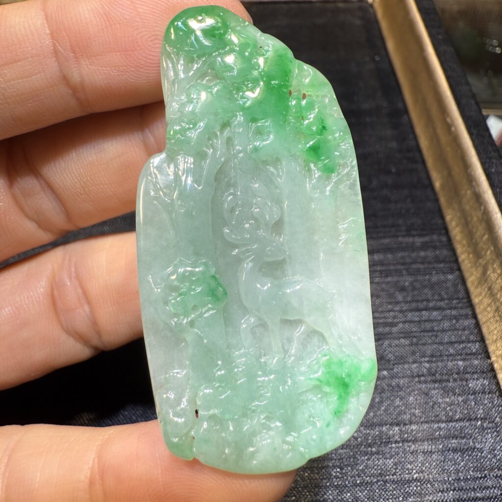 一件翡翠