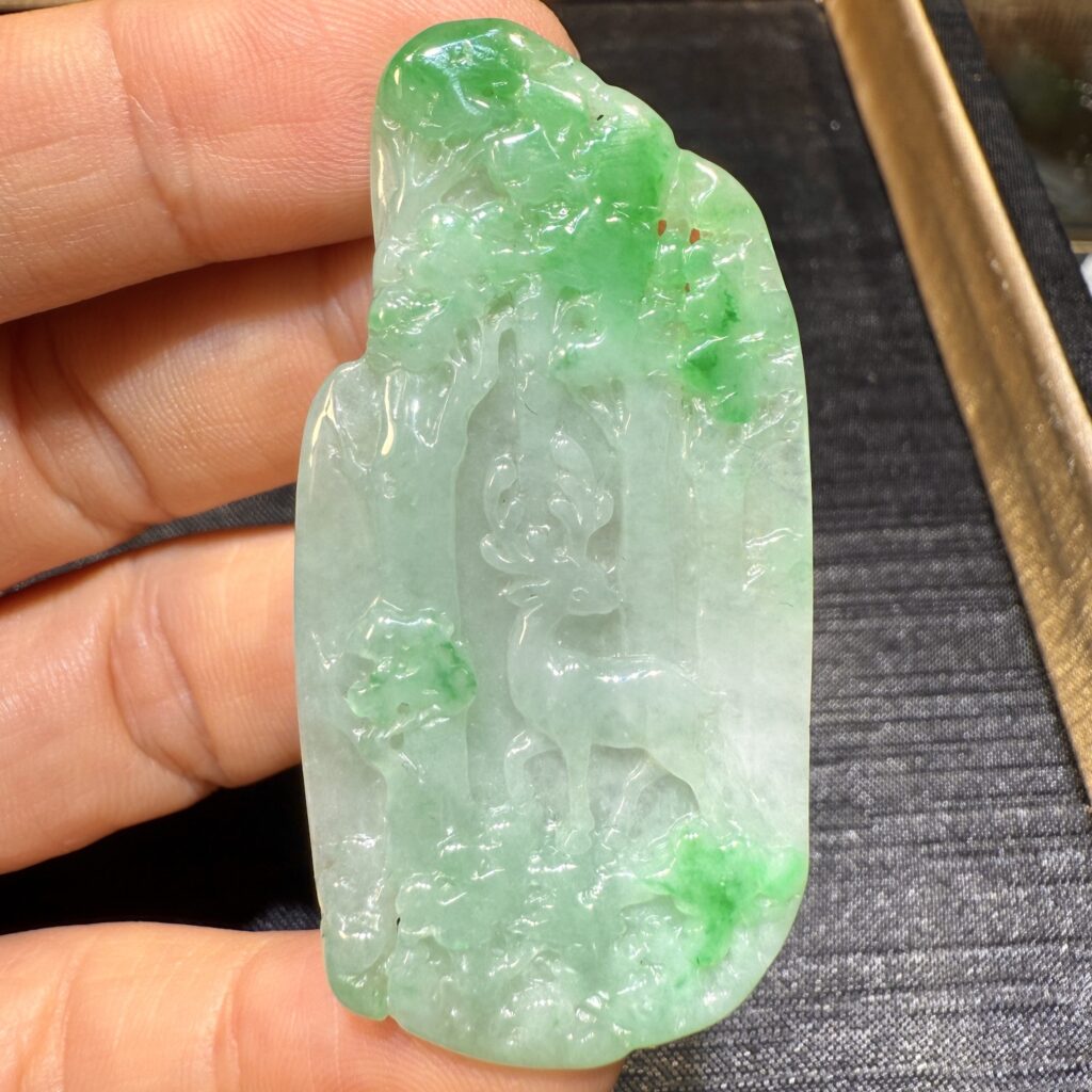一件翡翠