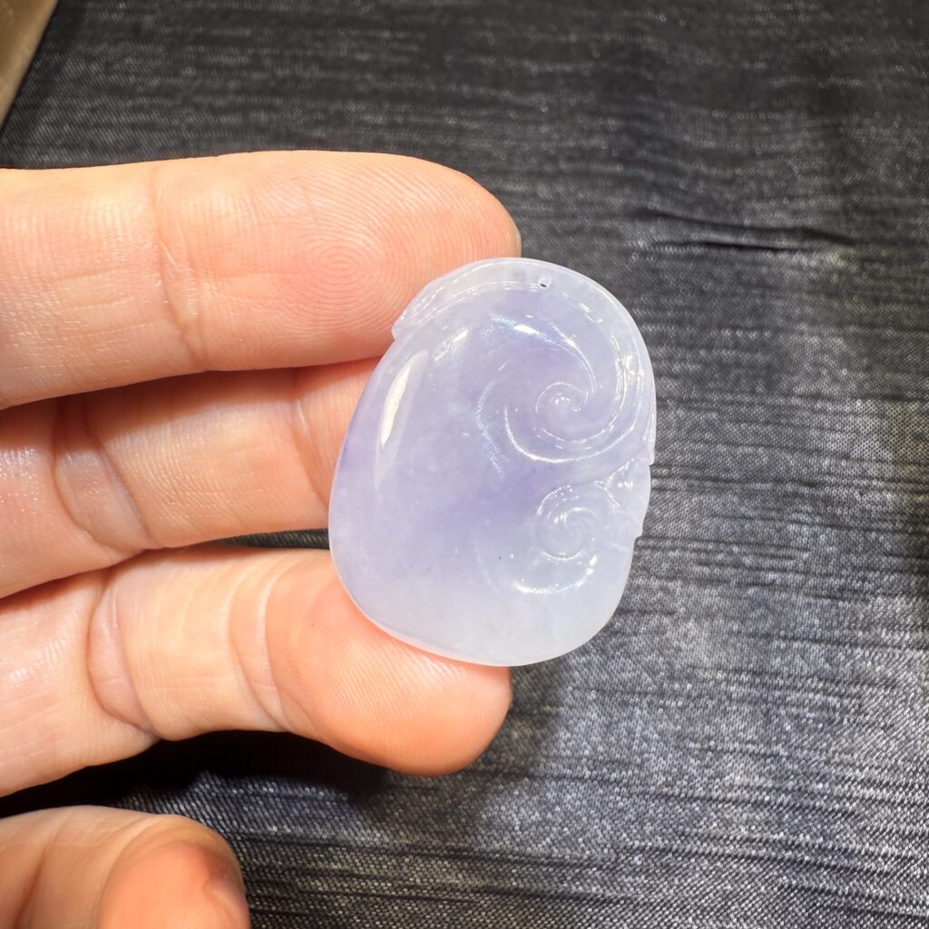 一件翡翠