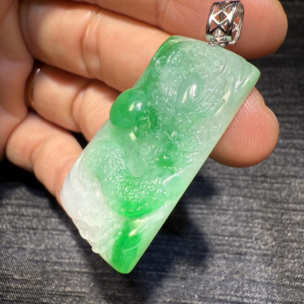 一件翡翠
