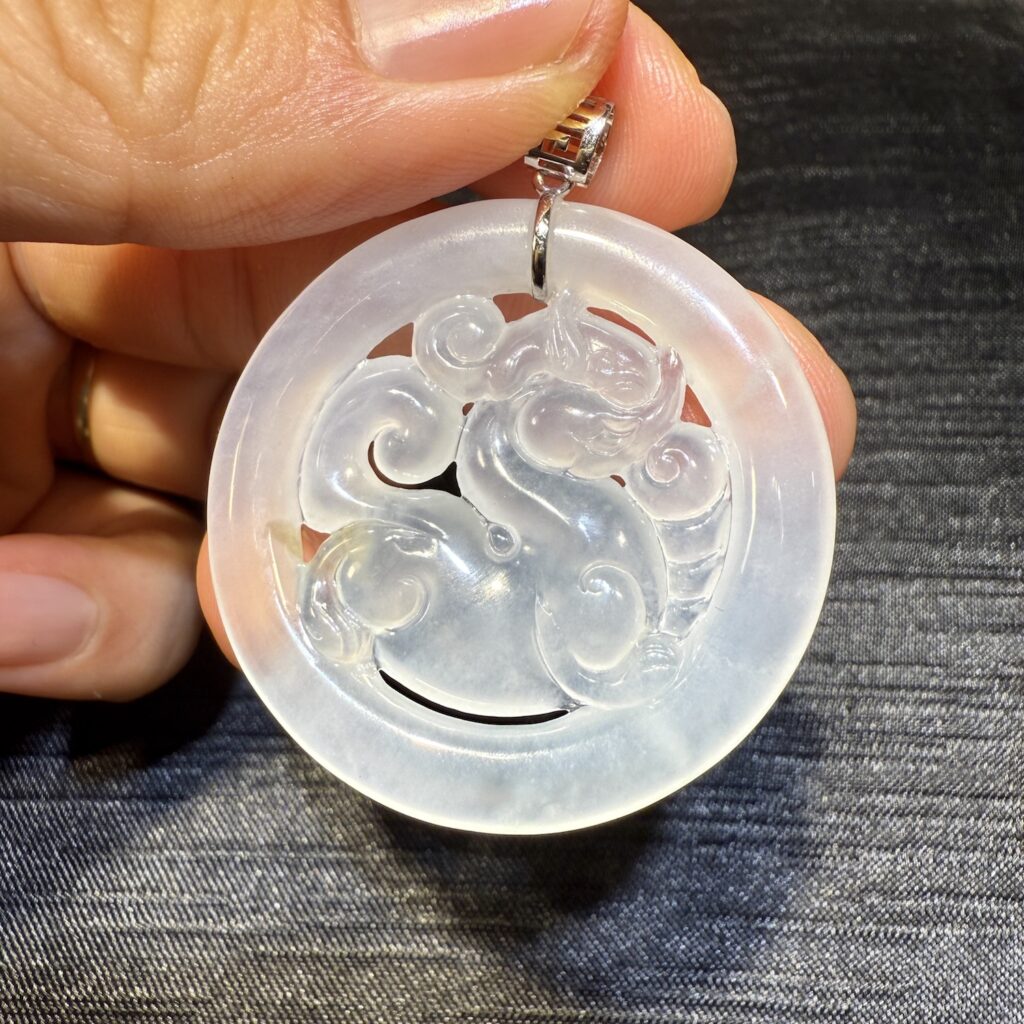 一件翡翠
