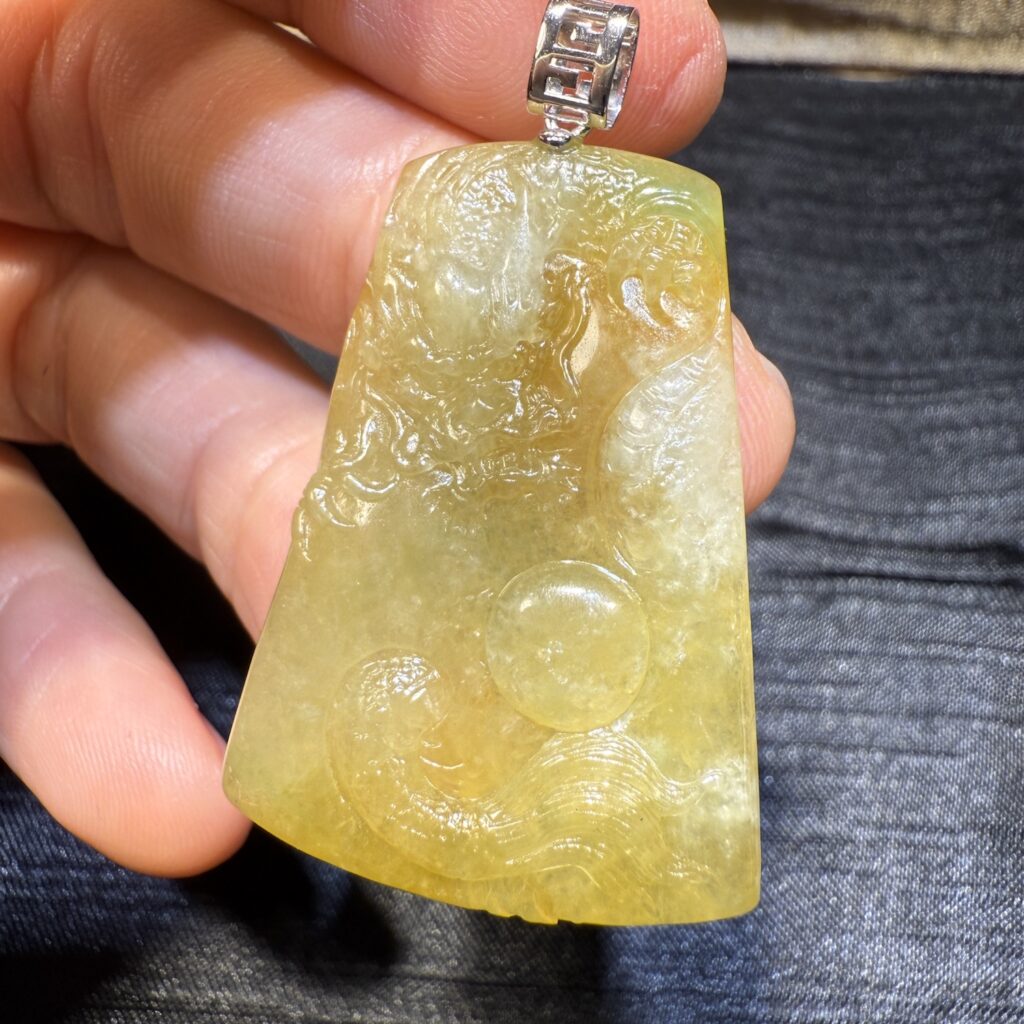 一件翡翠